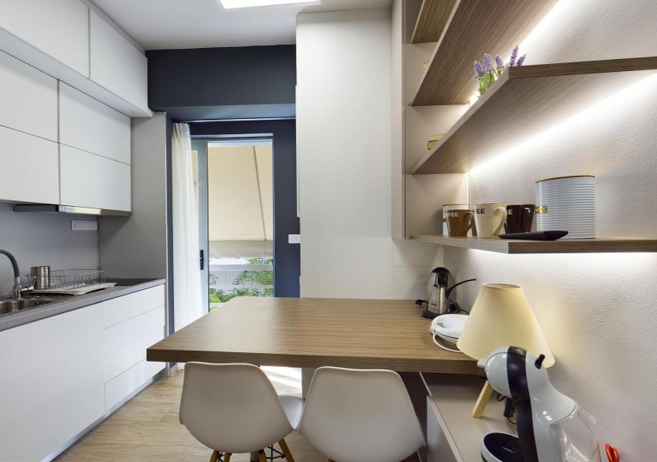 Feel Good Vibes - Apt Suite Athens Ngoại thất bức ảnh