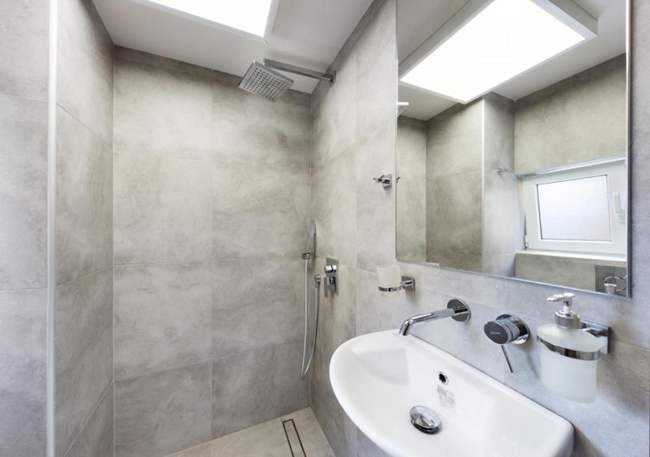 Feel Good Vibes - Apt Suite Athens Ngoại thất bức ảnh